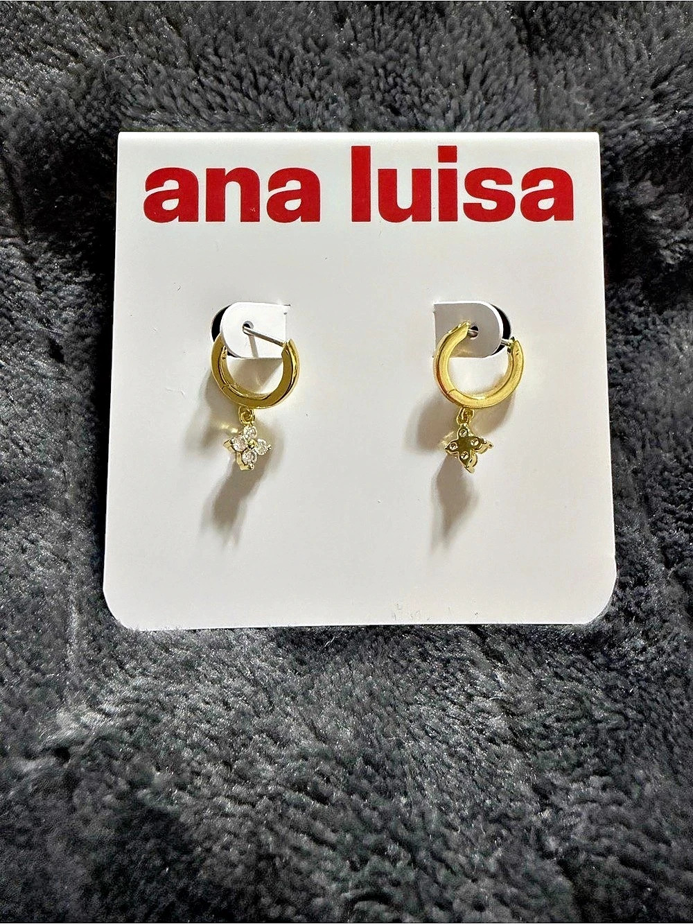 ana luisa Angela Huggie Hoop Earrings Gold